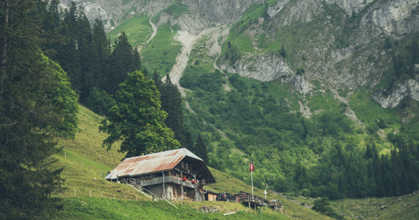 top 10 cabane la munte cu vouchere de vacanta